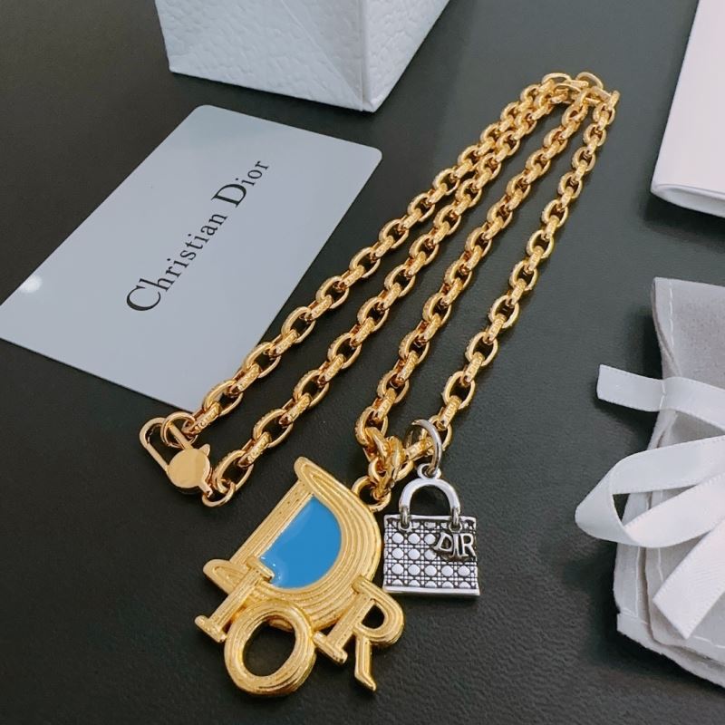 chr1st1an D10r necklaces